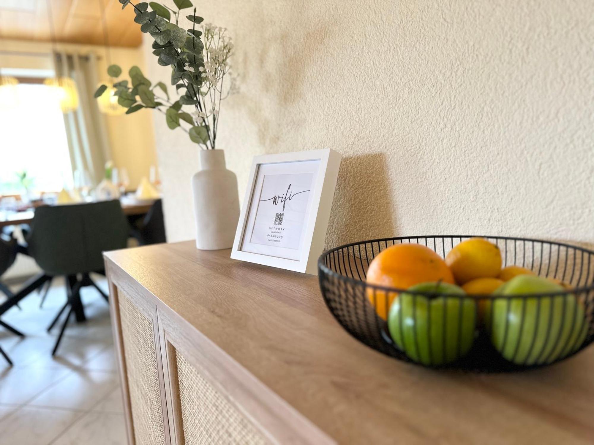 Seehaus Aachblick, Exklusive Appartements Und Ferienwohnungen Uhldingen-Muehlhofen Ngoại thất bức ảnh